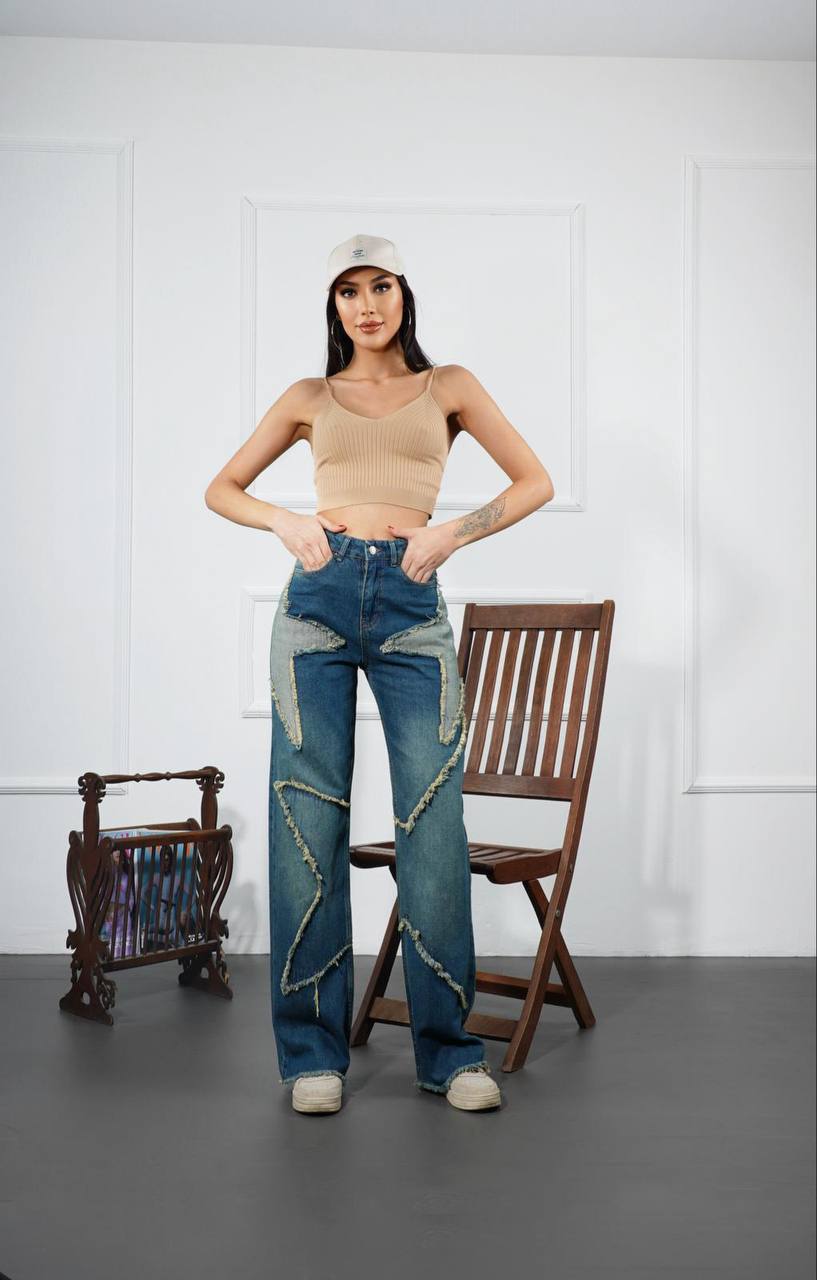 Yıldız Patch Detaylı Geniş Paça Kot Pantolon 1001
